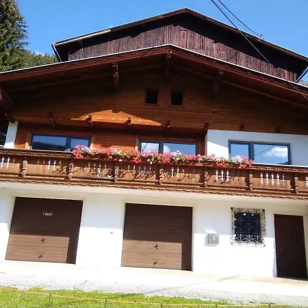 Almblick Apartamento Hopfgarten in Defereggen